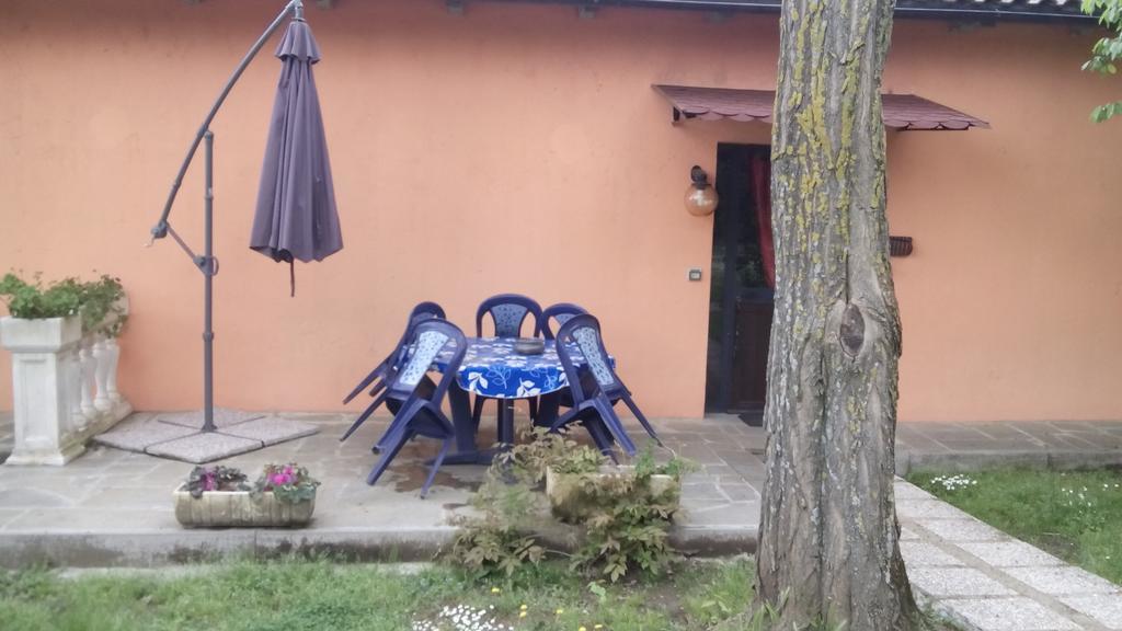 Al Casolare Villa Tuoro sul Trasimeno Bilik gambar